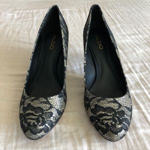 Aldo 3" Almond Toe Heels - Black Floral Lace with Gold & Silver - Size 10